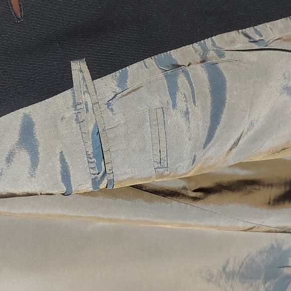 HUGO BOSS THREE BUTTON BLAZER! - Picture 9 of 11